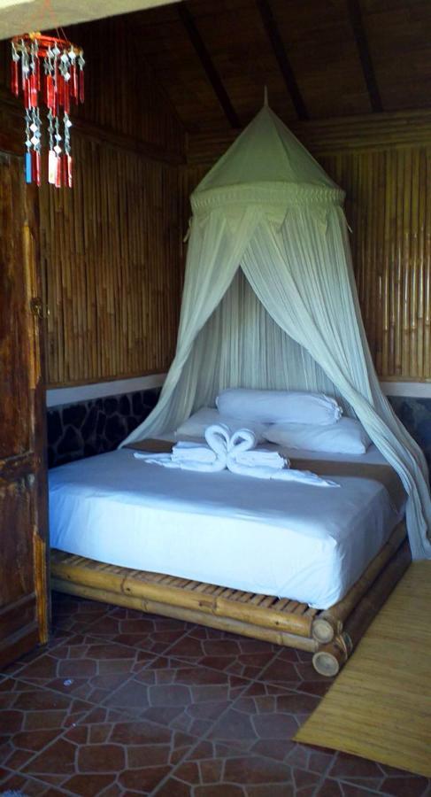 Lafyu Bali Hotel Singaraja  Exterior photo